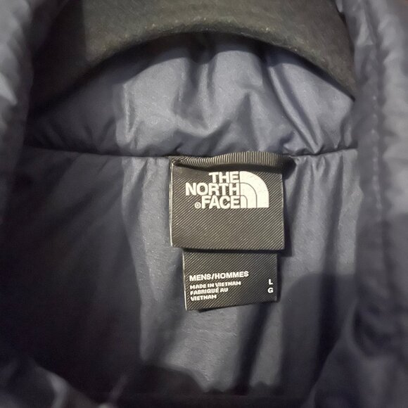 North Face Mens Puffy Jacket - Picture 3 of 5
